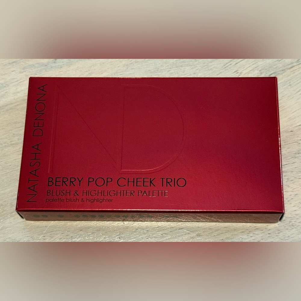 Natasha Denona Berry Pop Cheek Trio Blush & Highlighter Palette